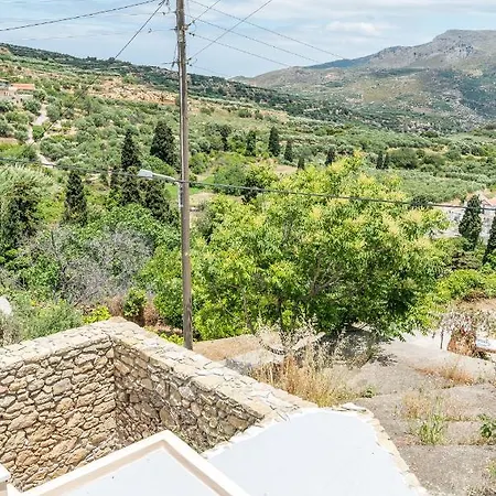 Pera Chorio - Daphne - Artist Stone House With Countryside Views Casa de Férias