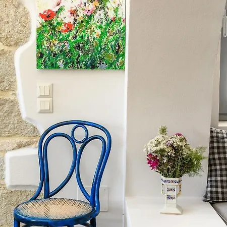 Casa de Férias Pera Chorio - Daphne - Artist Stone House With Countryside Views *